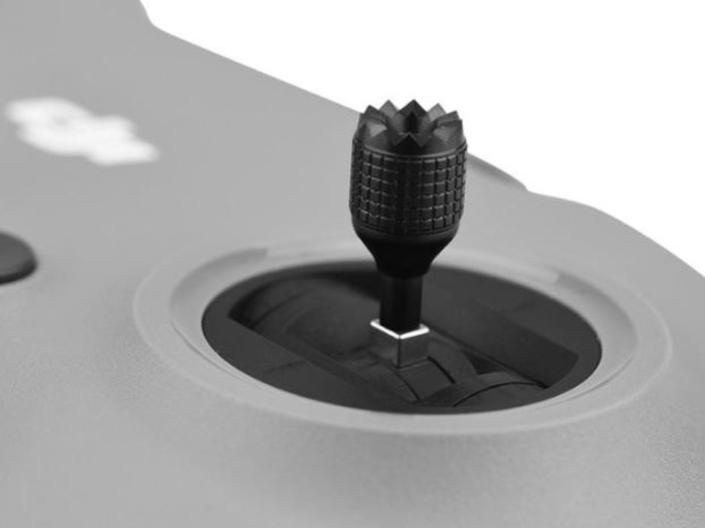 CNC ovládací kniply na ovladač DJI FPV závodního dronu