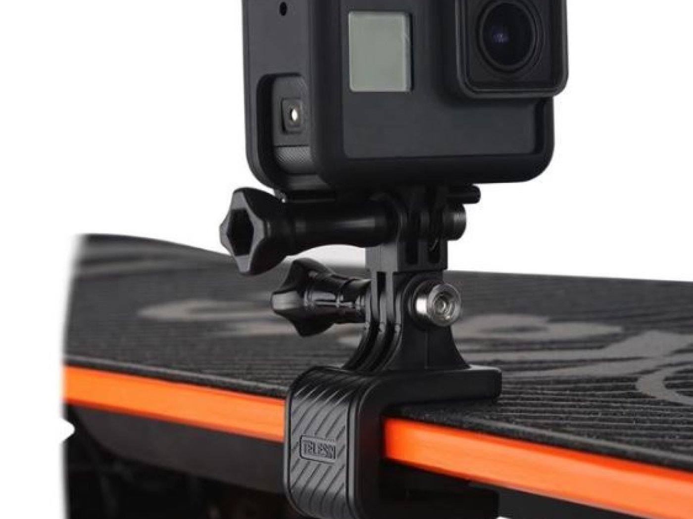 Držák akční kamery na skateboard