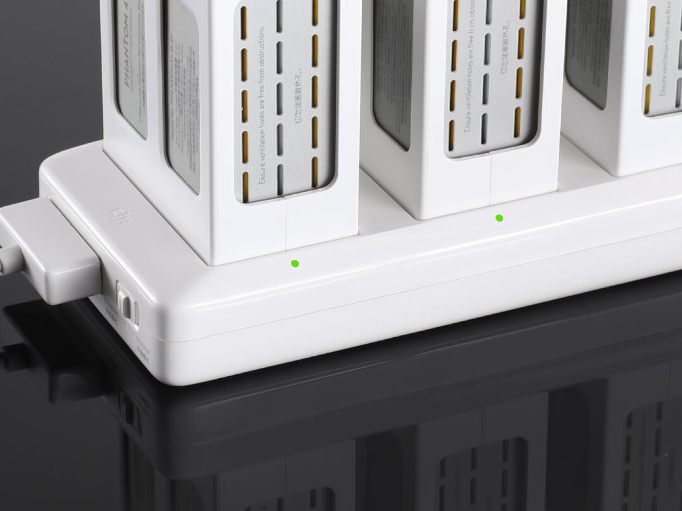 DJI Phantom 4 series nabíjecí stanice pro 3 akumulátory