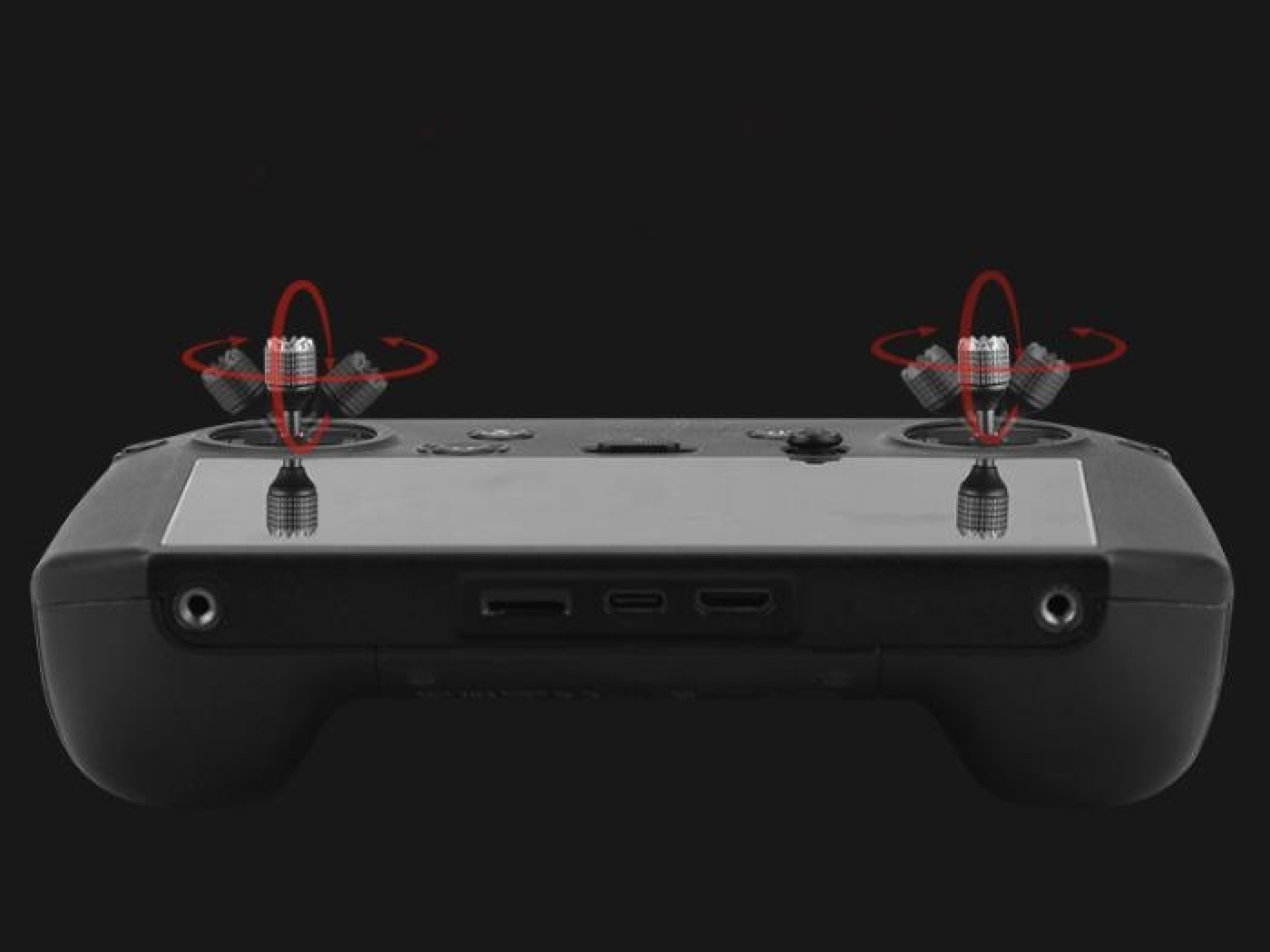 Černé ovládací kniply na DJI RC Pro