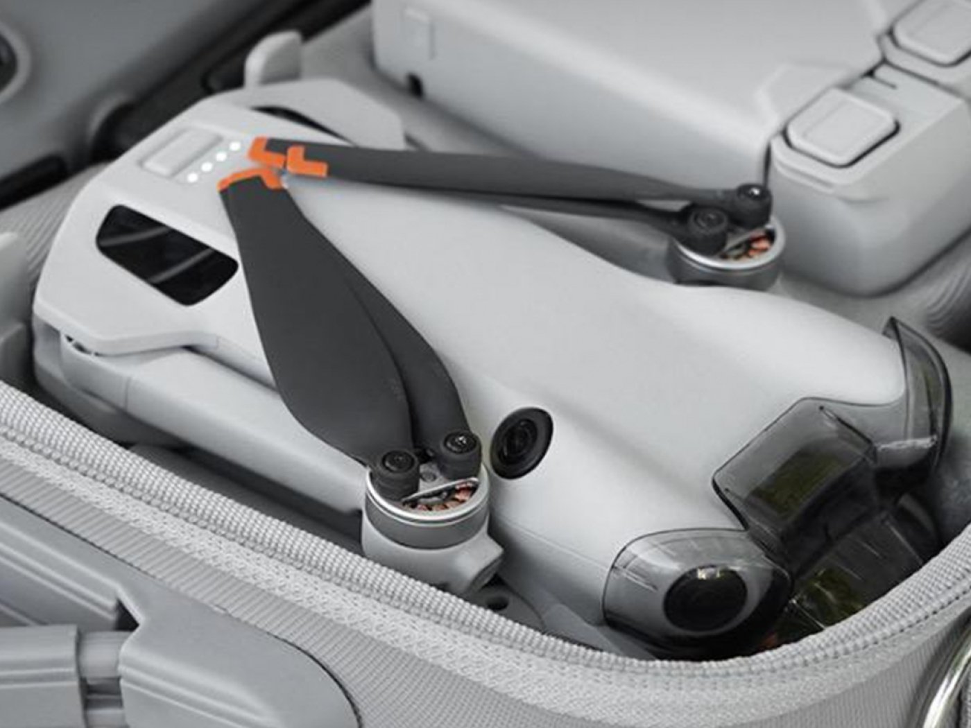 Kryt kamery a předních senzorů na dron DJI Mini 4 Pro