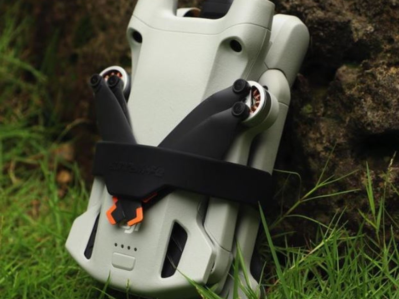 Držák vrtulí a kryt spodních senzorů pro DJI Mini 3 Pro