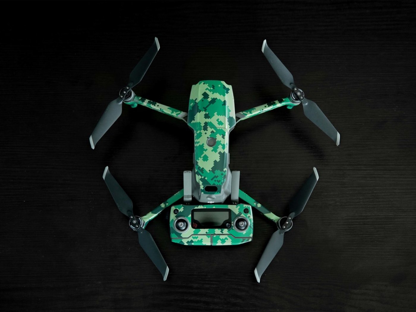 DJI Mavic 2 polep (Forest)