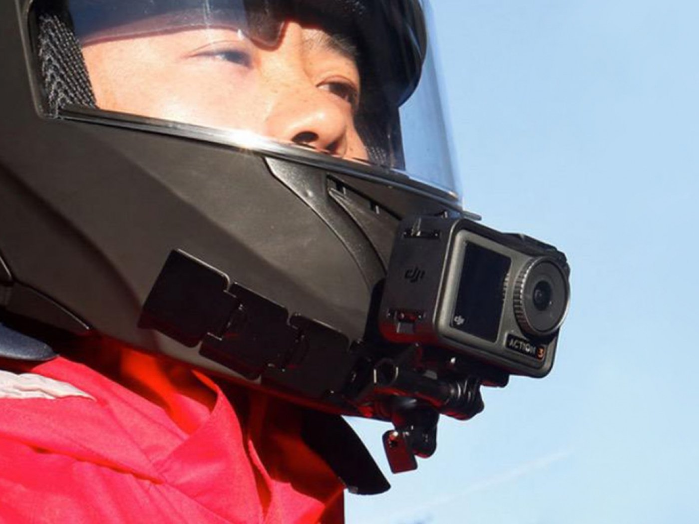 Flexibilní držák na helmu pro akční kamery