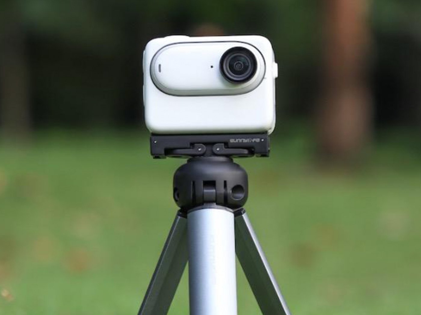 Magnetický adaptér na kameru Insta360 GO 3