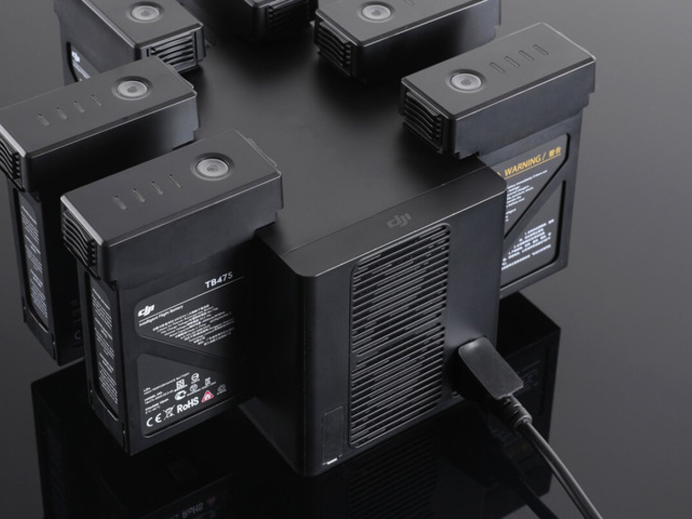 DJI nabíjecí stanice pro 6 akumulátorů - hlavní