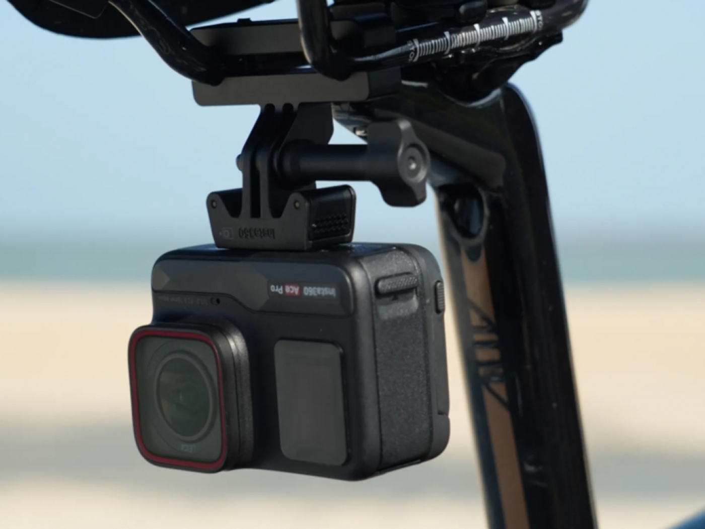 Držák akční kamery Insta360 na sedlo kola