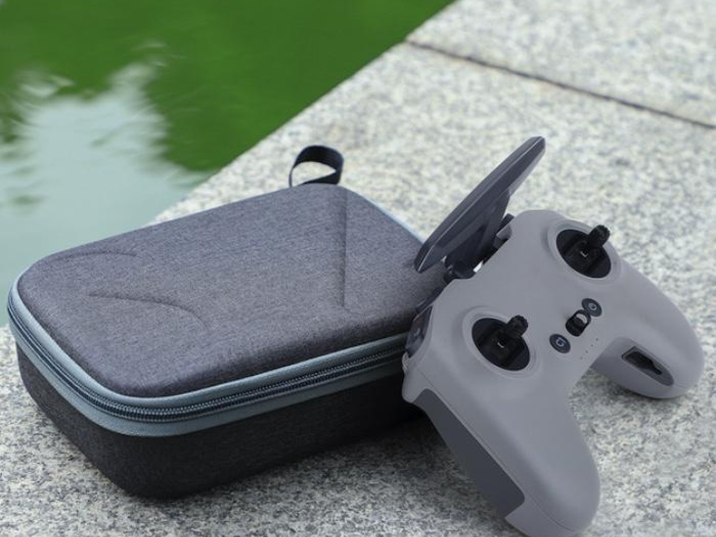 Pouzdro na FPV dálkový ovladač