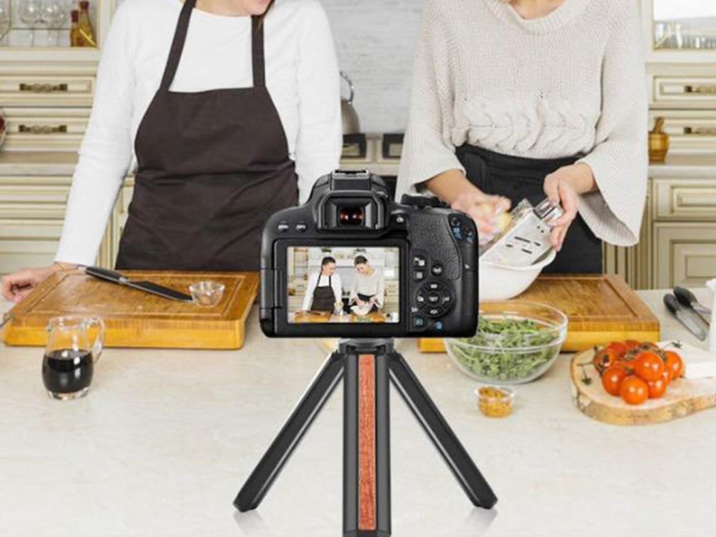 Univerzální stativ na akční kameru