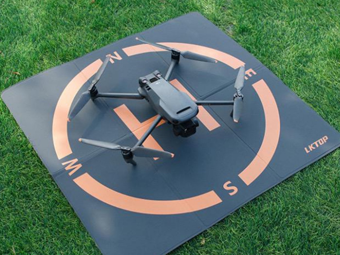 Voděodolná přistávací plocha pro drony (65cm)