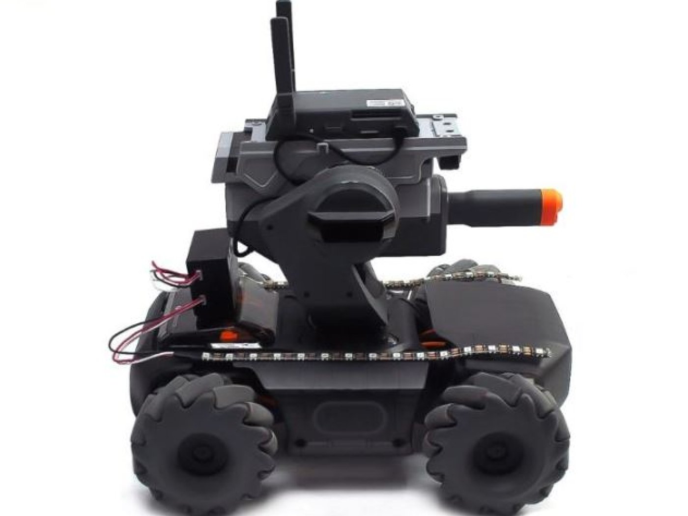 Led osvětlení s ovládáním na DJI RoboMaster S1