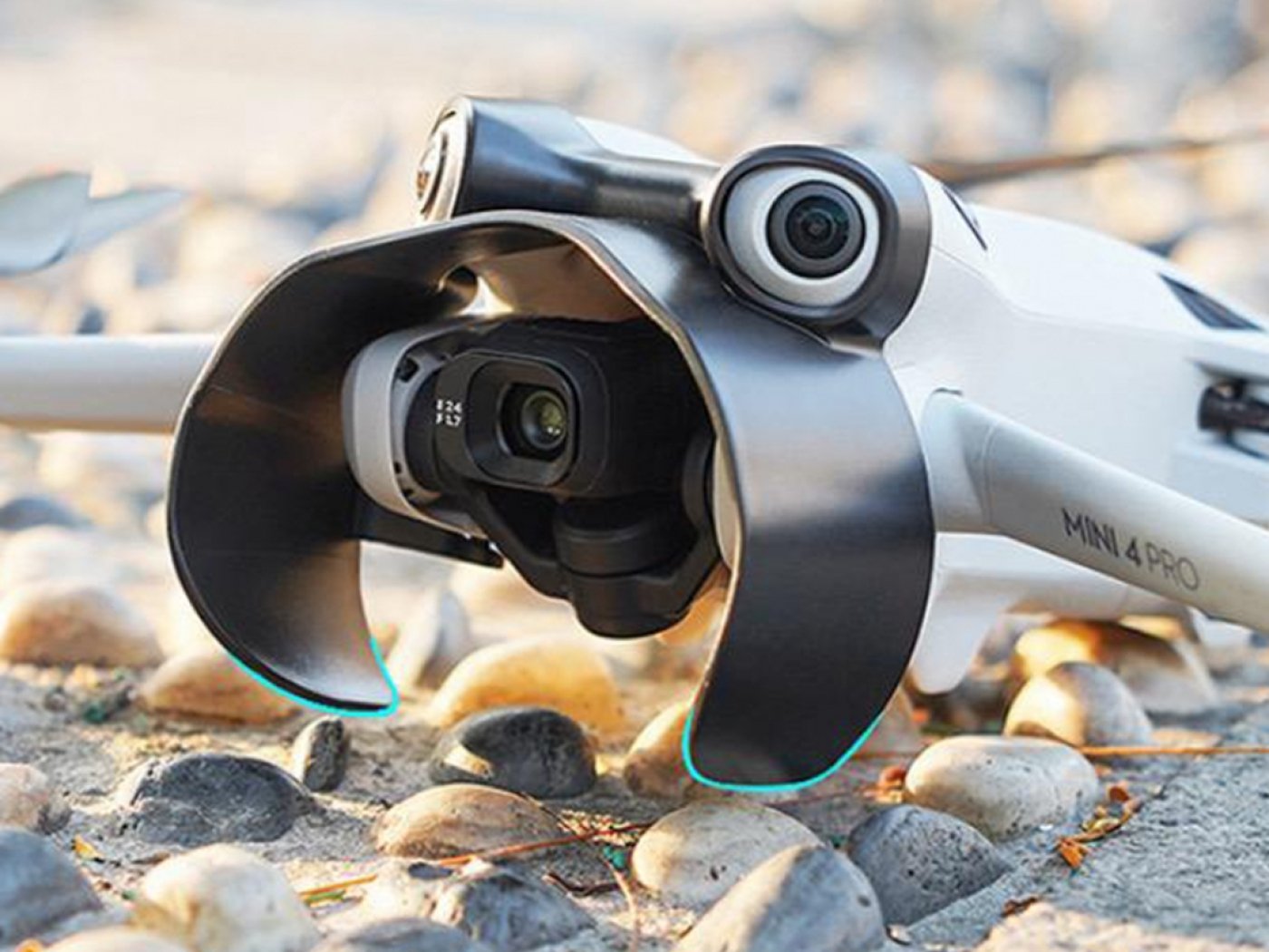 Černá sluneční clona na objektiv dronu DJI Mini 4 Pro