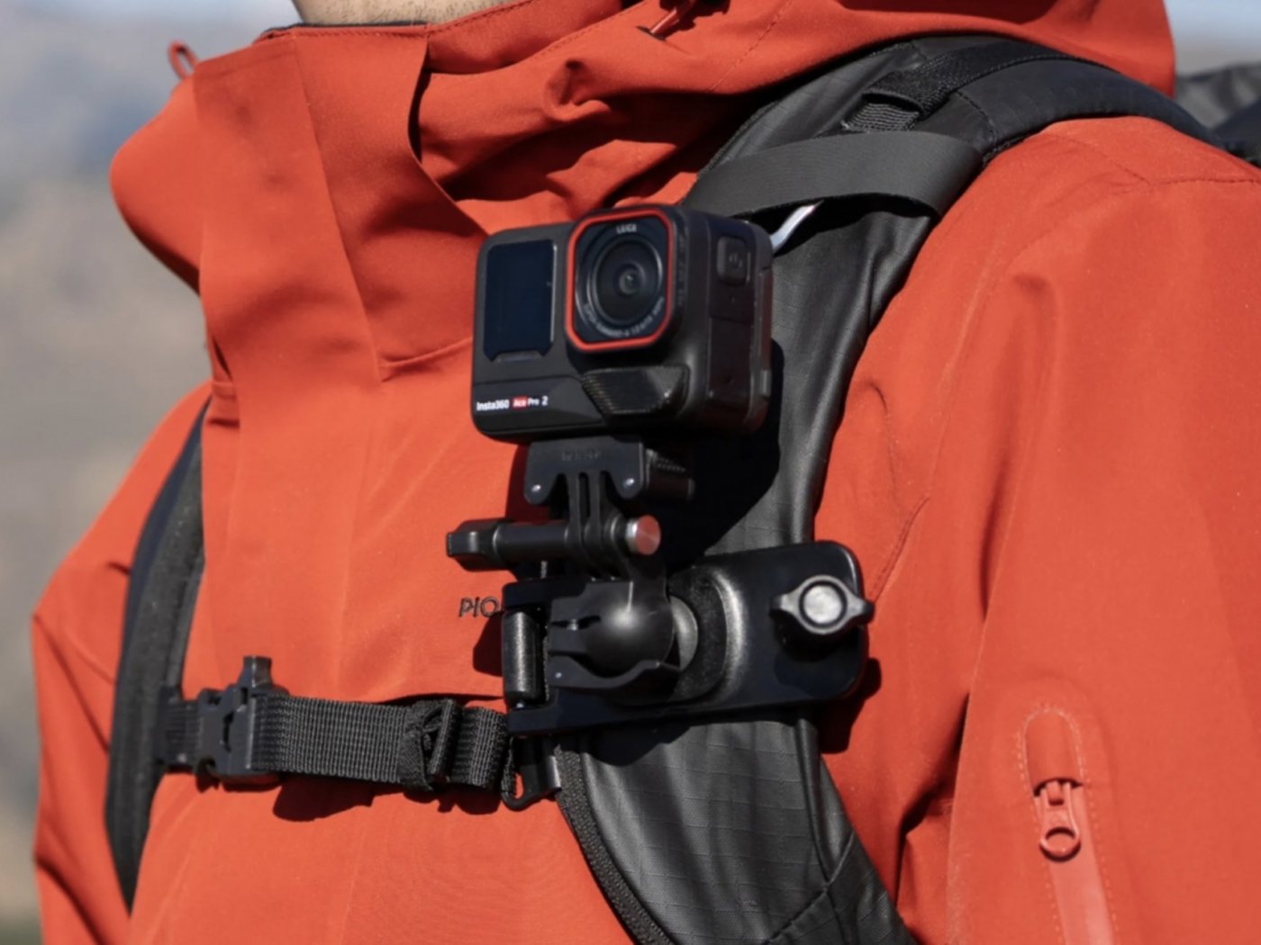 Klip na batoh pro akční kameru Insta360