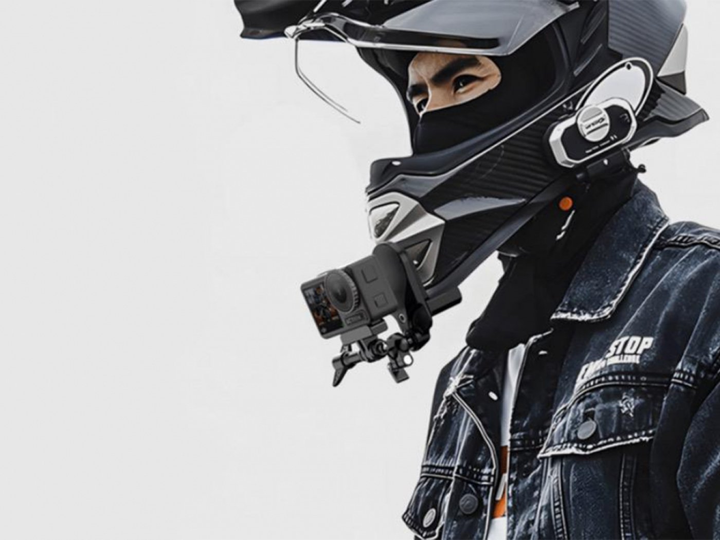 Vylepšený držák na integrální helmu pro akční kameru