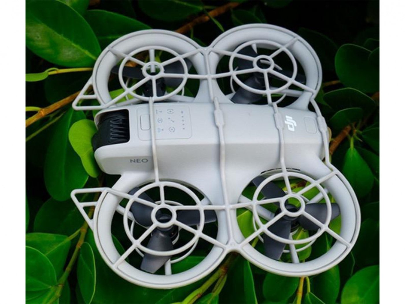 Ochranné oblouky s nárazníkem na dron DJI Neo