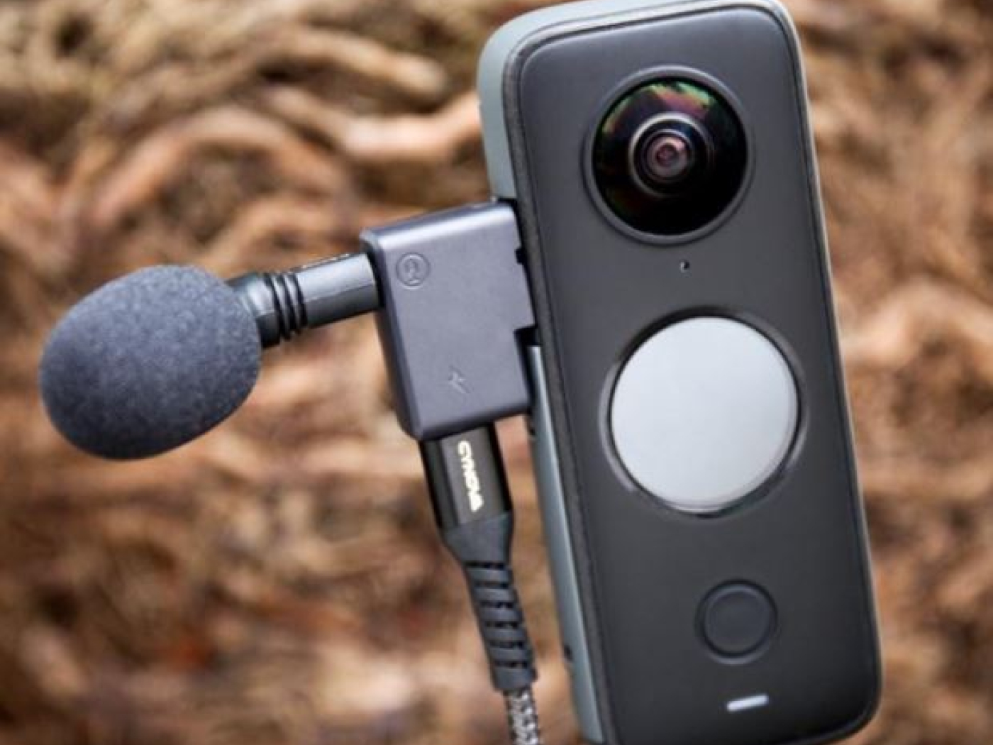 2v1 audio a nabíjecí adaptér ke kameře Insta360 ONE X2