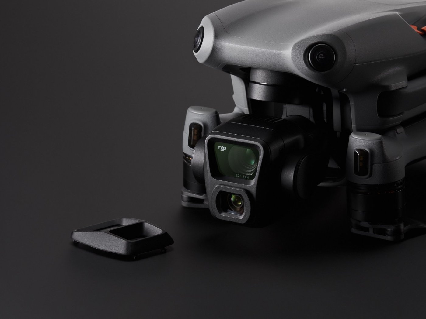 DJI Air 3 širokoúhlý objektiv