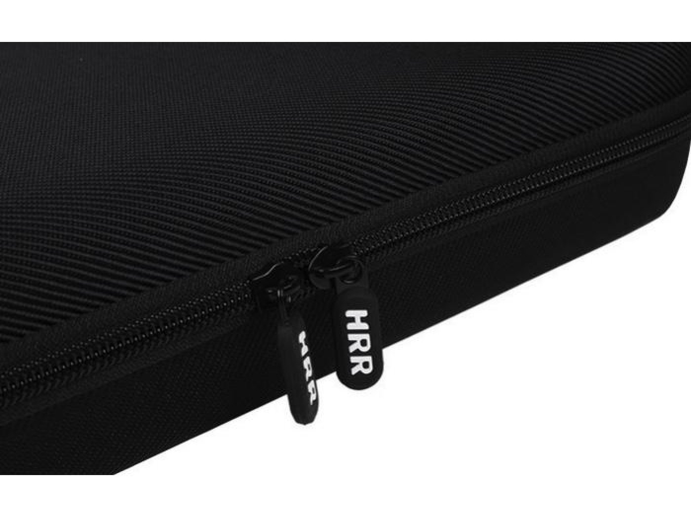 Černé pouzdro na kameru Insta360 X3